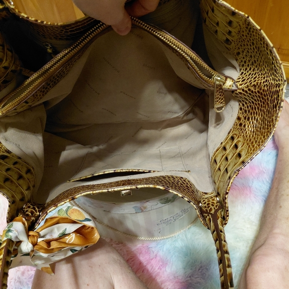 Gold Croc-Embossed Tote Bag with Decorative Bow BRAHMIN  Mallory Tote FIRM PRICE - Picture 12 of 15